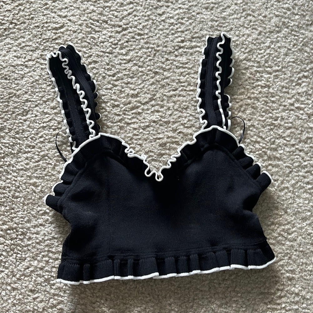 Small black shirt w/ ruffles